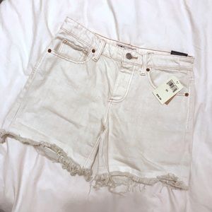 Lucky Brand Boyfriend Short